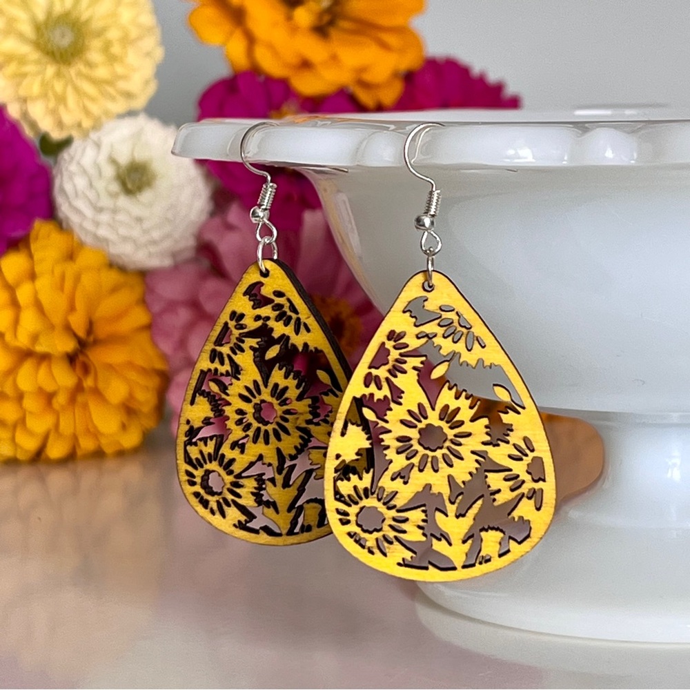 NEW lightweight laser cut yellow floral earrings